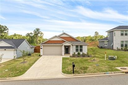 Front of 1275 Crescent Blvd, Auburn, AL 36830